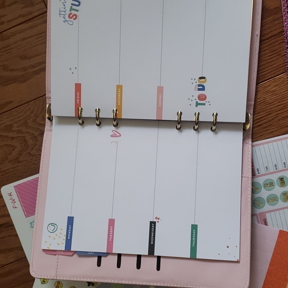 CHECKER A5 undated agenda with extras. - Picture 6 of 15